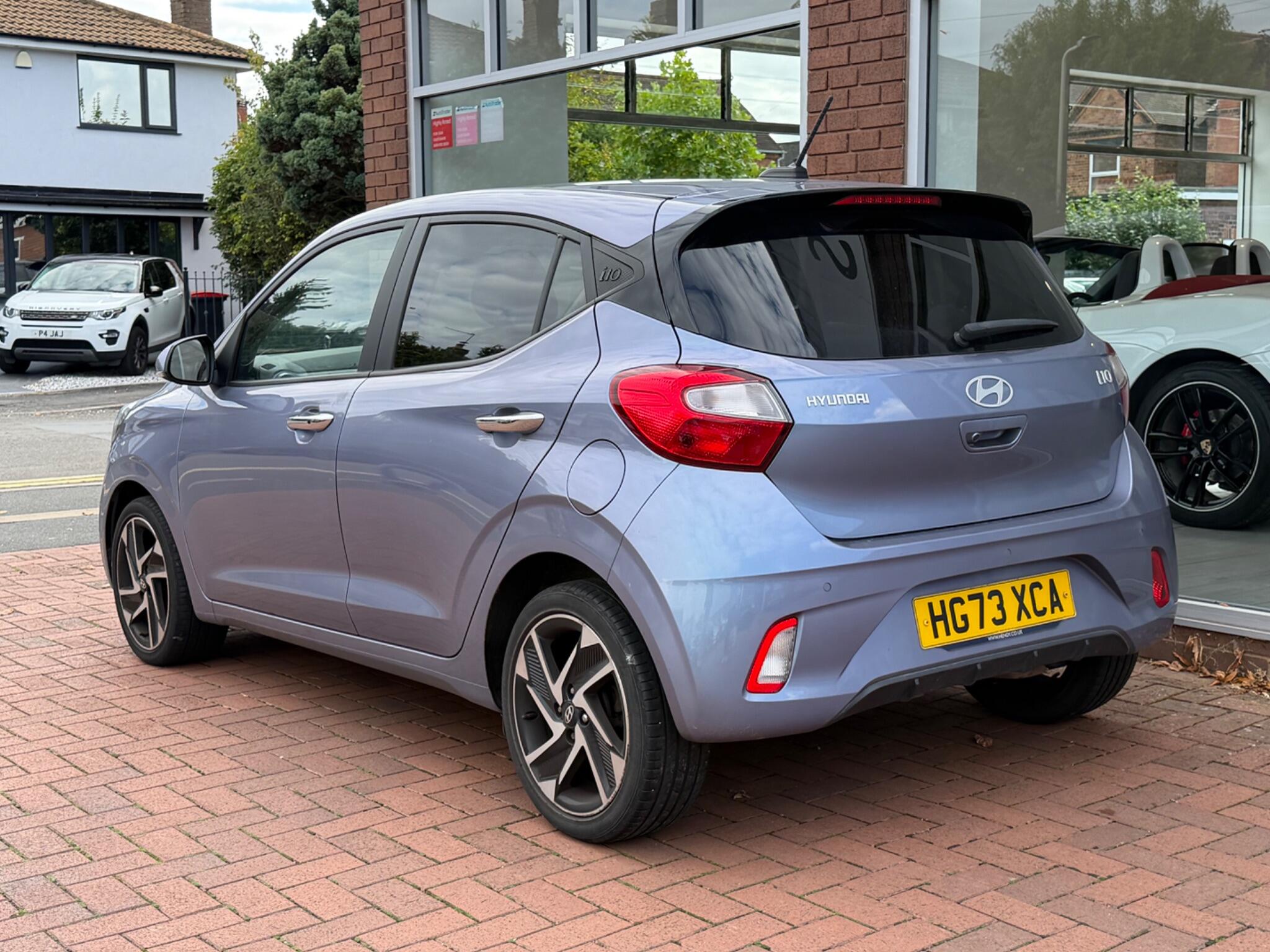 Hyundai i10 view 15