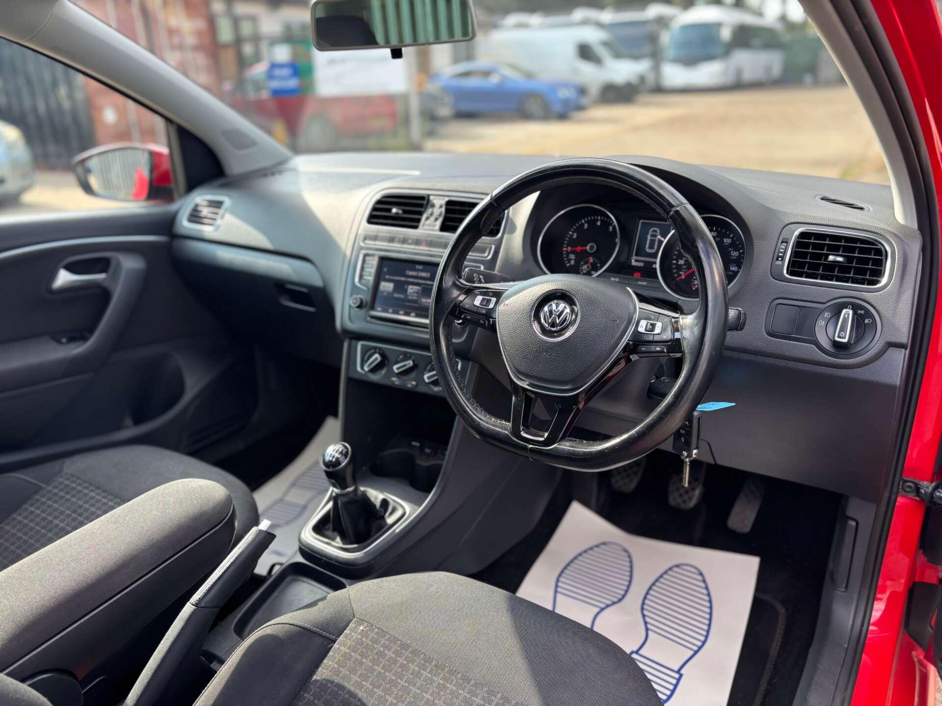 Volkswagen Polo view 31