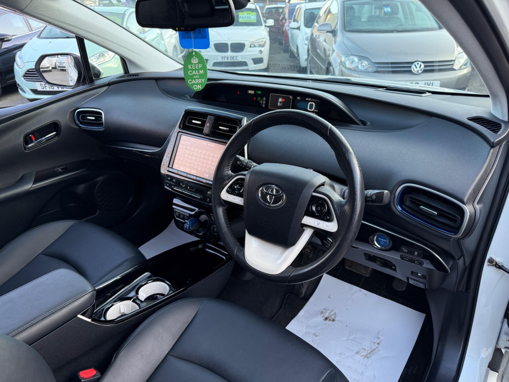 Toyota Prius - Image 34