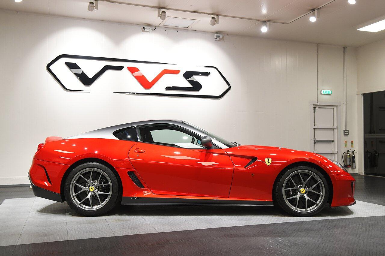 Ferrari 599 view 2