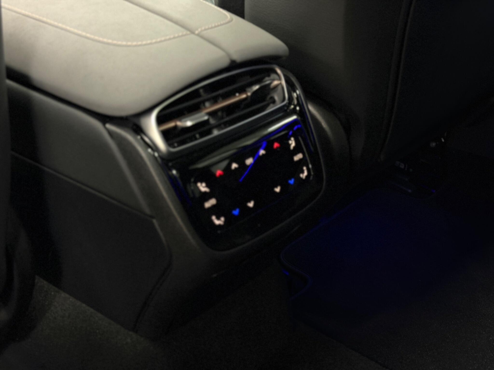 Mercedes-Benz Eqs view 59