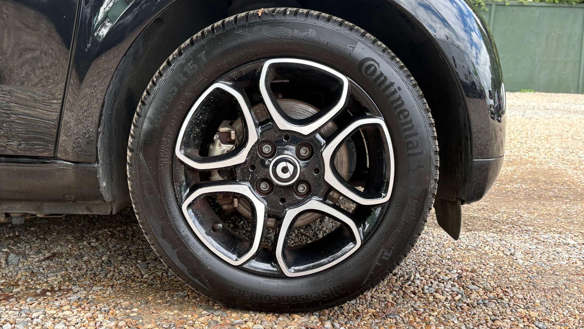 smart Fortwo view 27