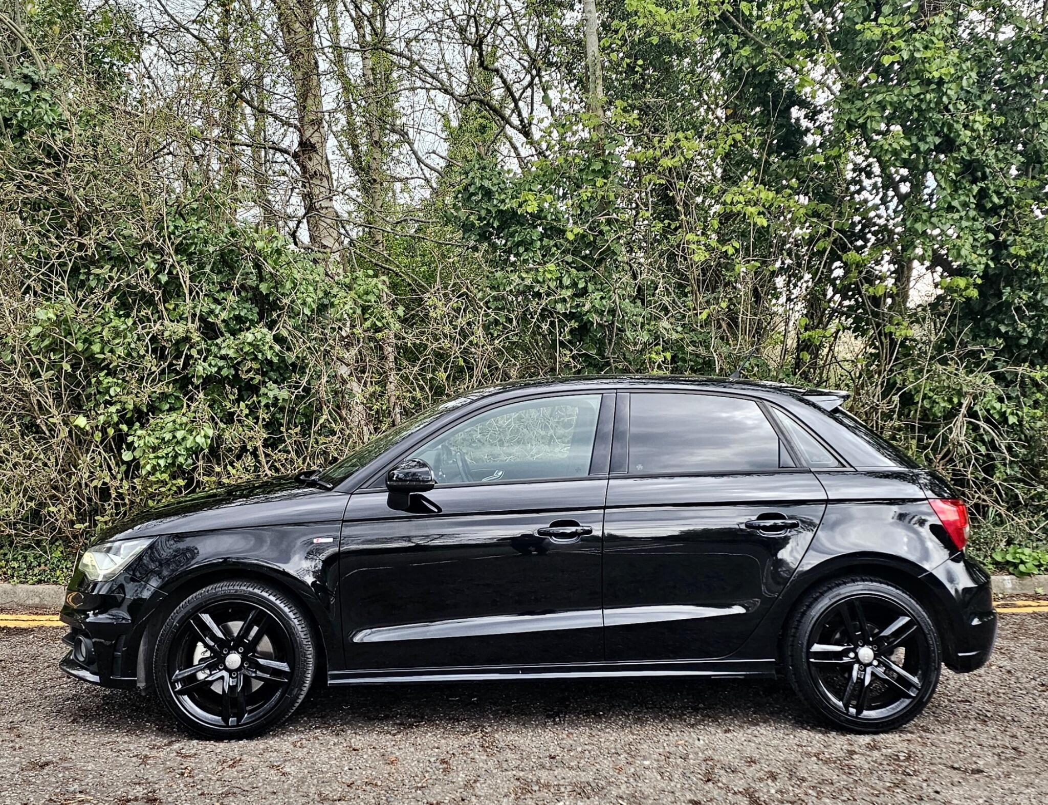 Audi A1 view 11