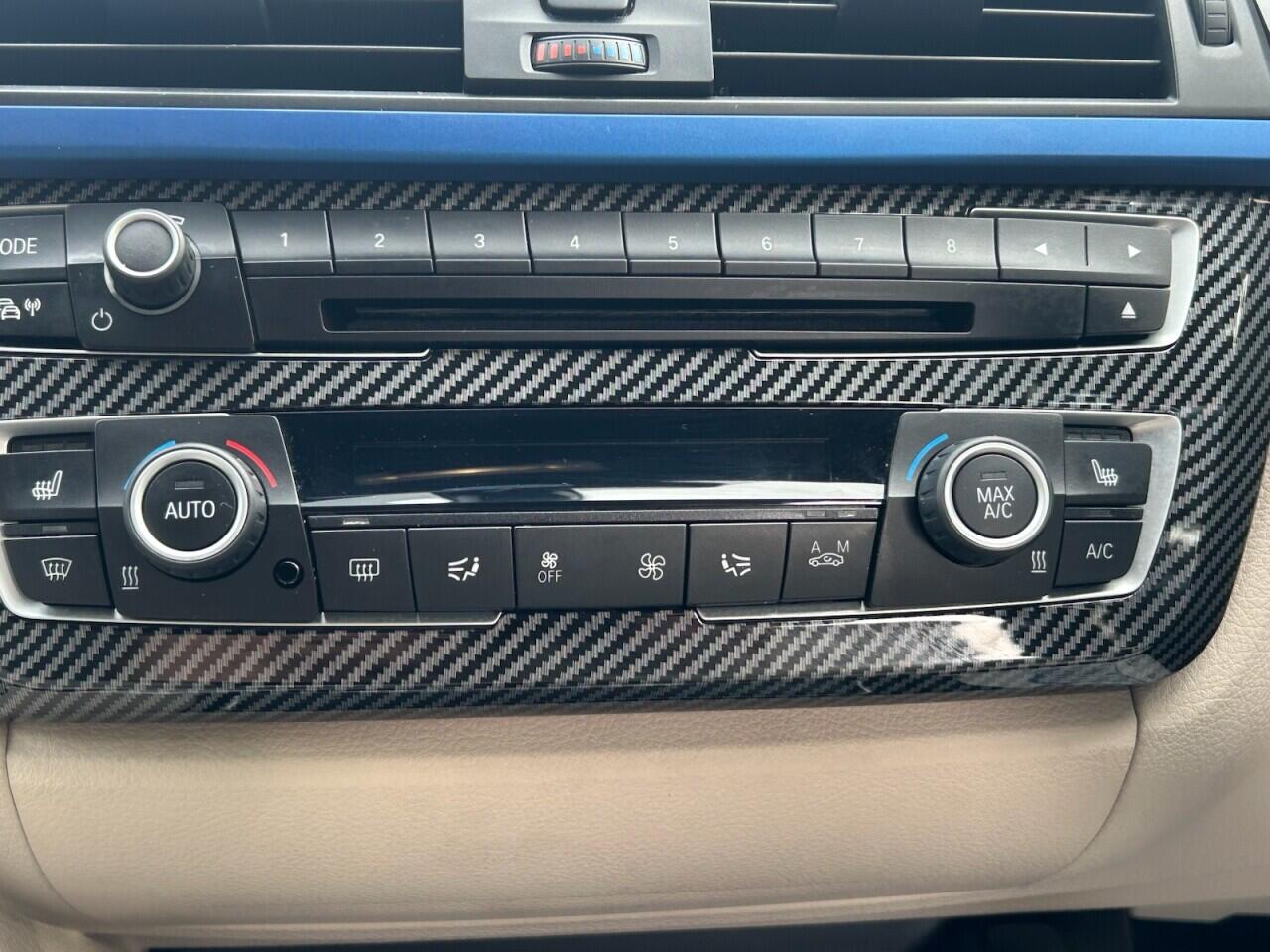 BMW 3 Series view 35