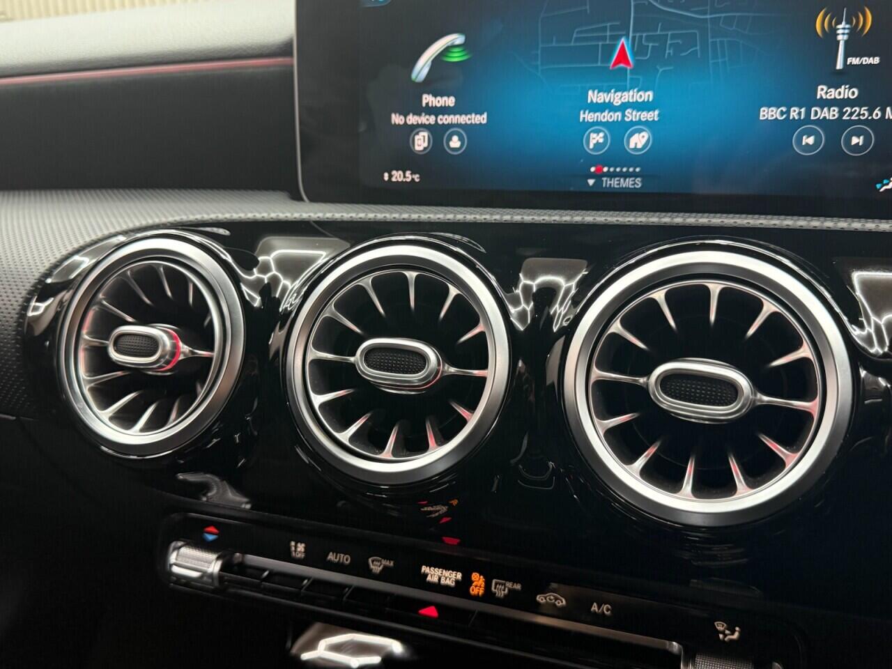 Mercedes-Benz A-Class view 21