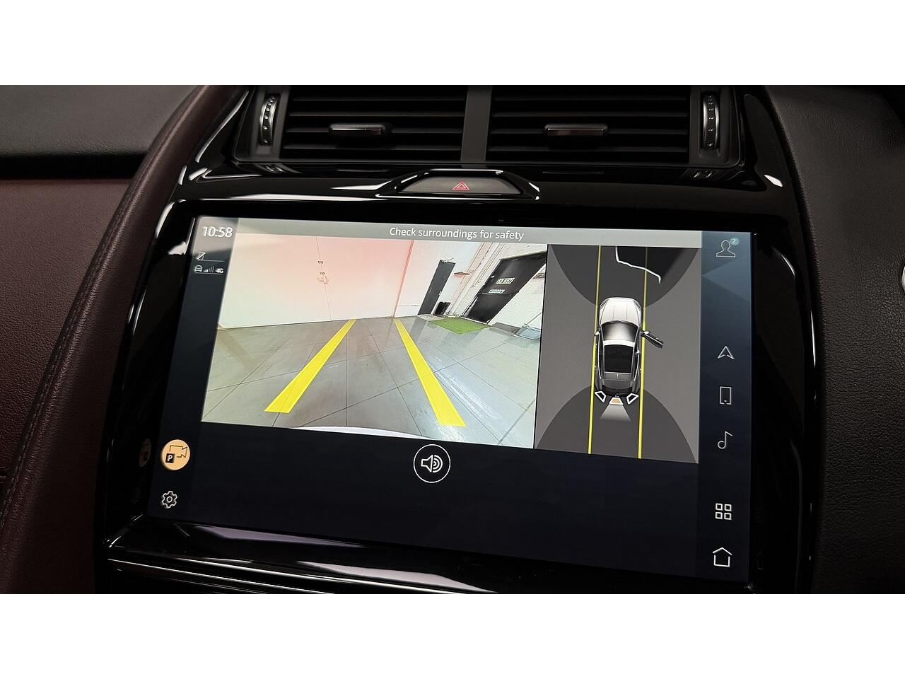 Jaguar E-Pace view 29