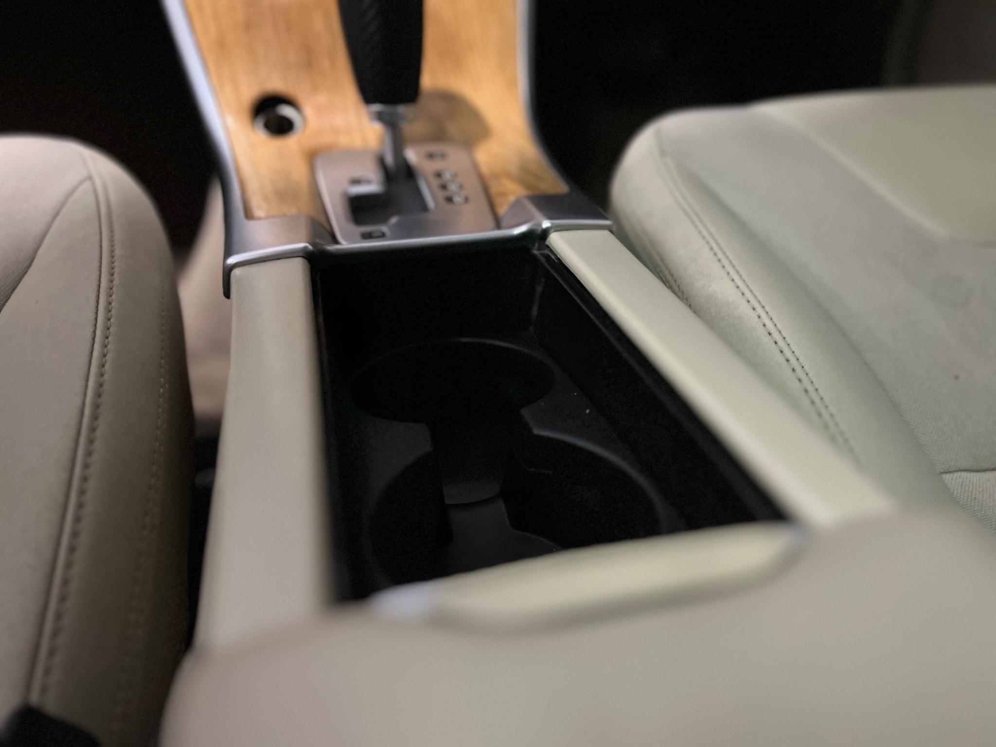 Volvo XC60 view 26