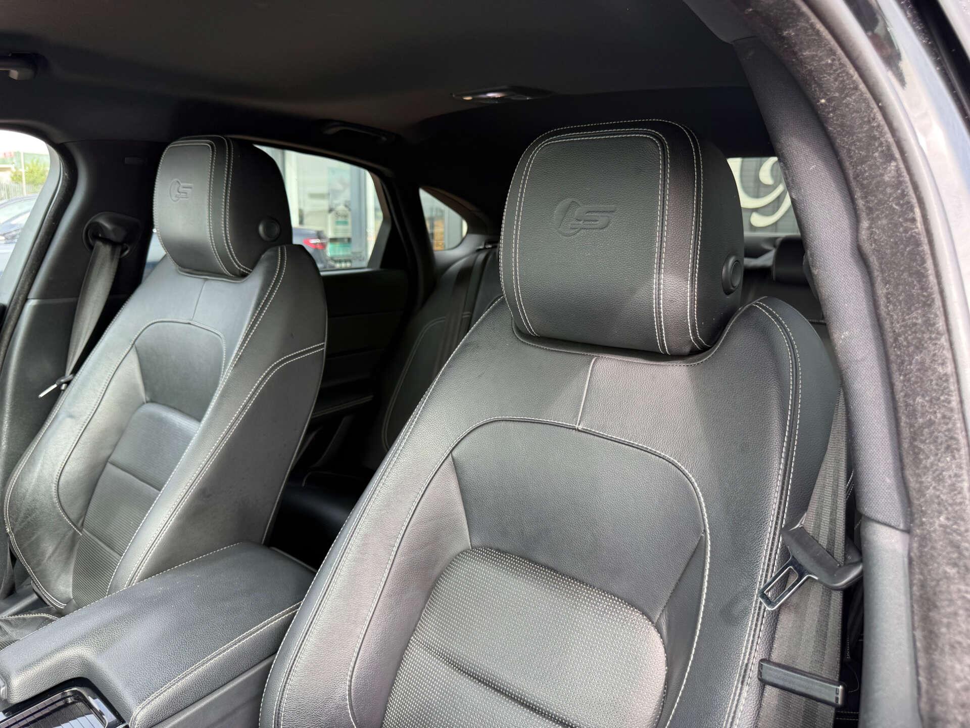 Jaguar XF view 69