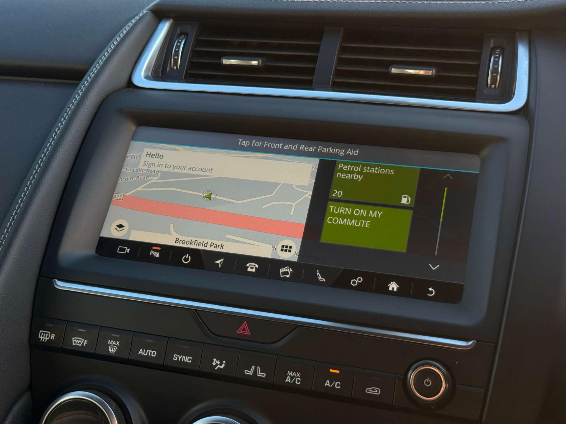 Jaguar E-Pace view 64