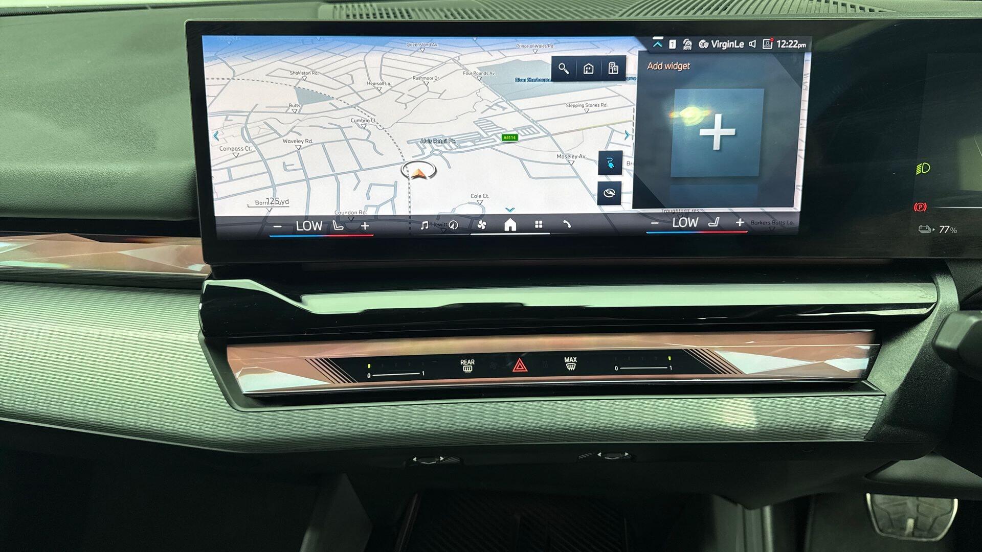 BMW i5 view 8