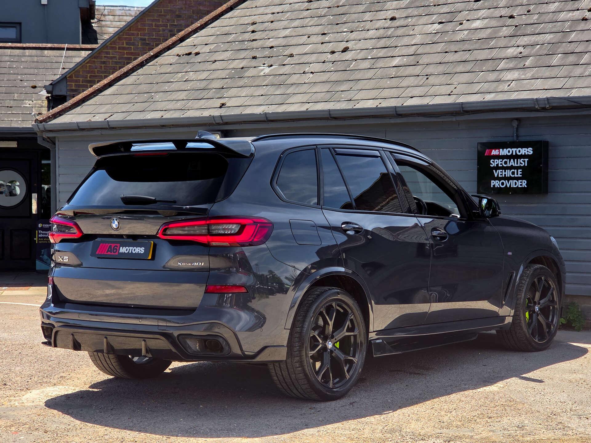 BMW X5 view 43