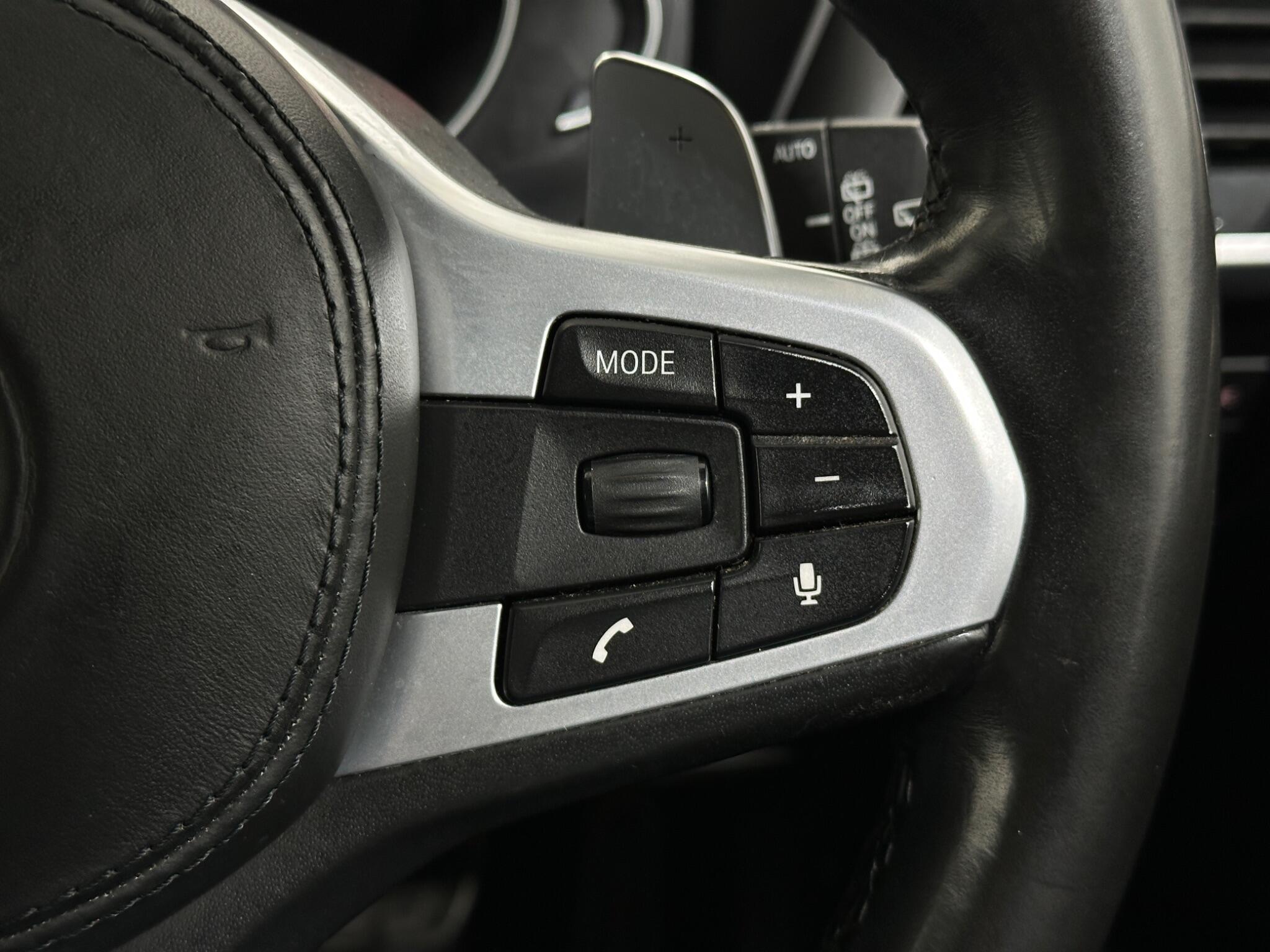 BMW X3 view 16