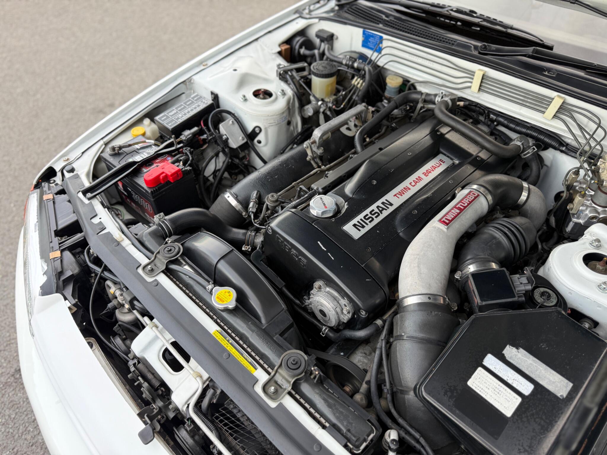 Nissan Skyline view 69