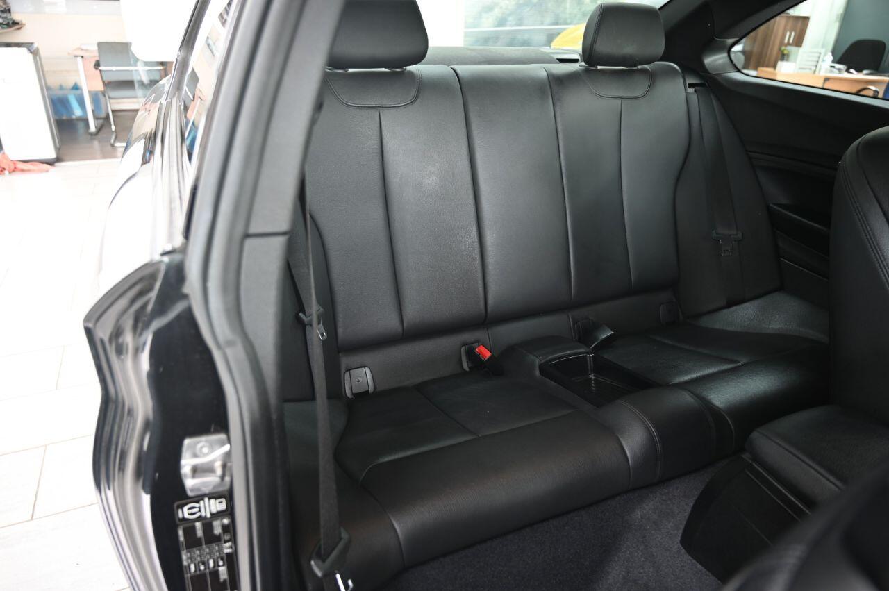 BMW 2 Series view 16