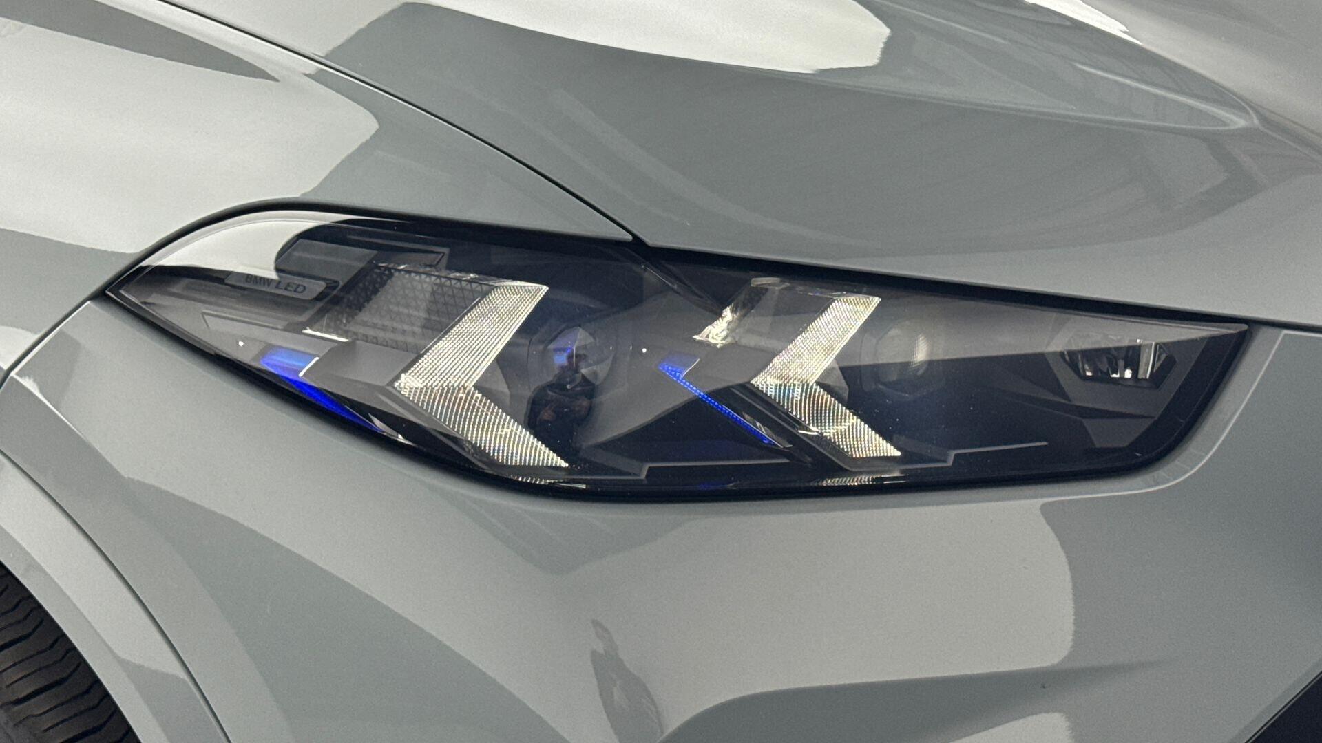 BMW X5 view 23