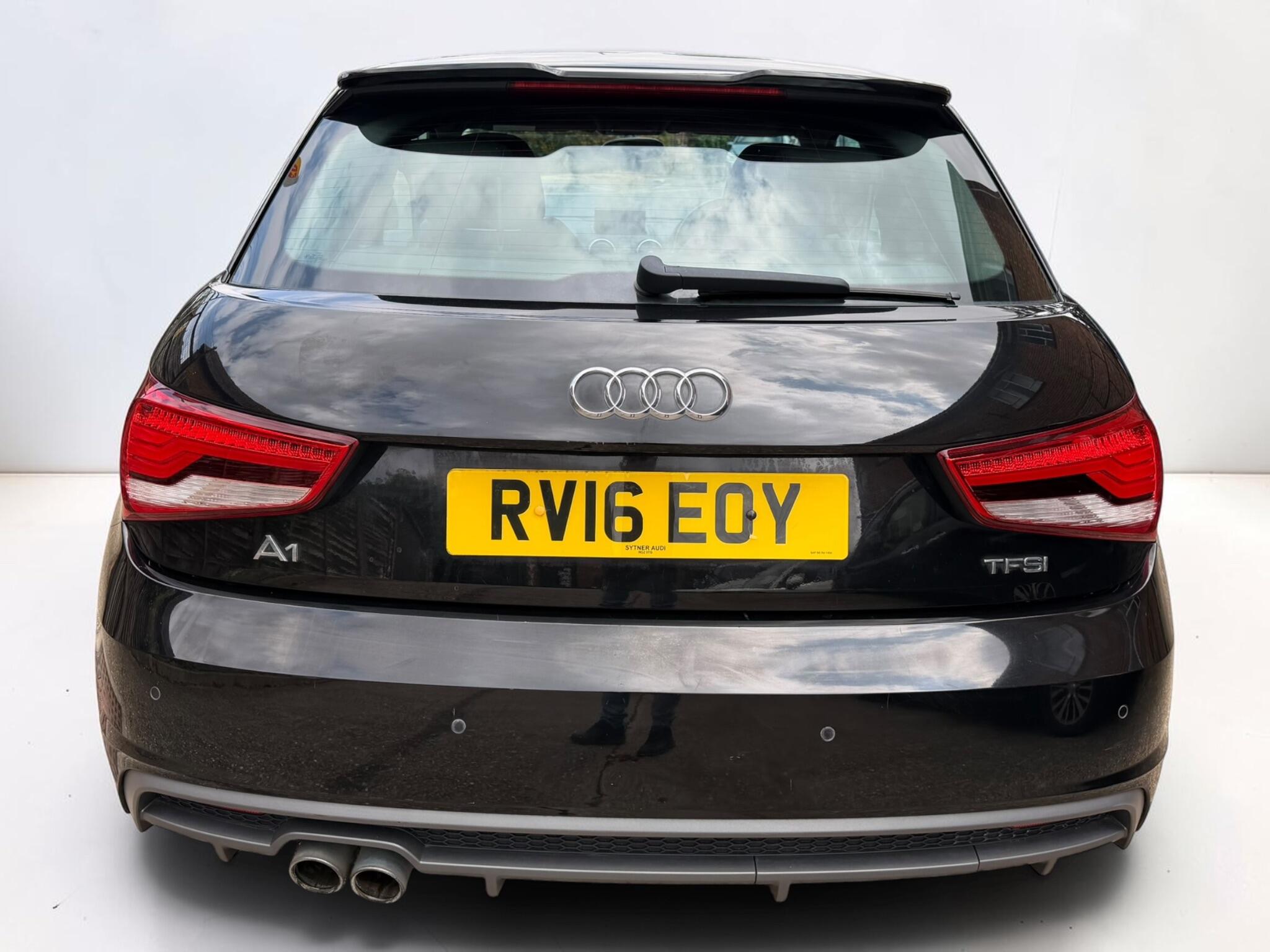Audi A1 view 9