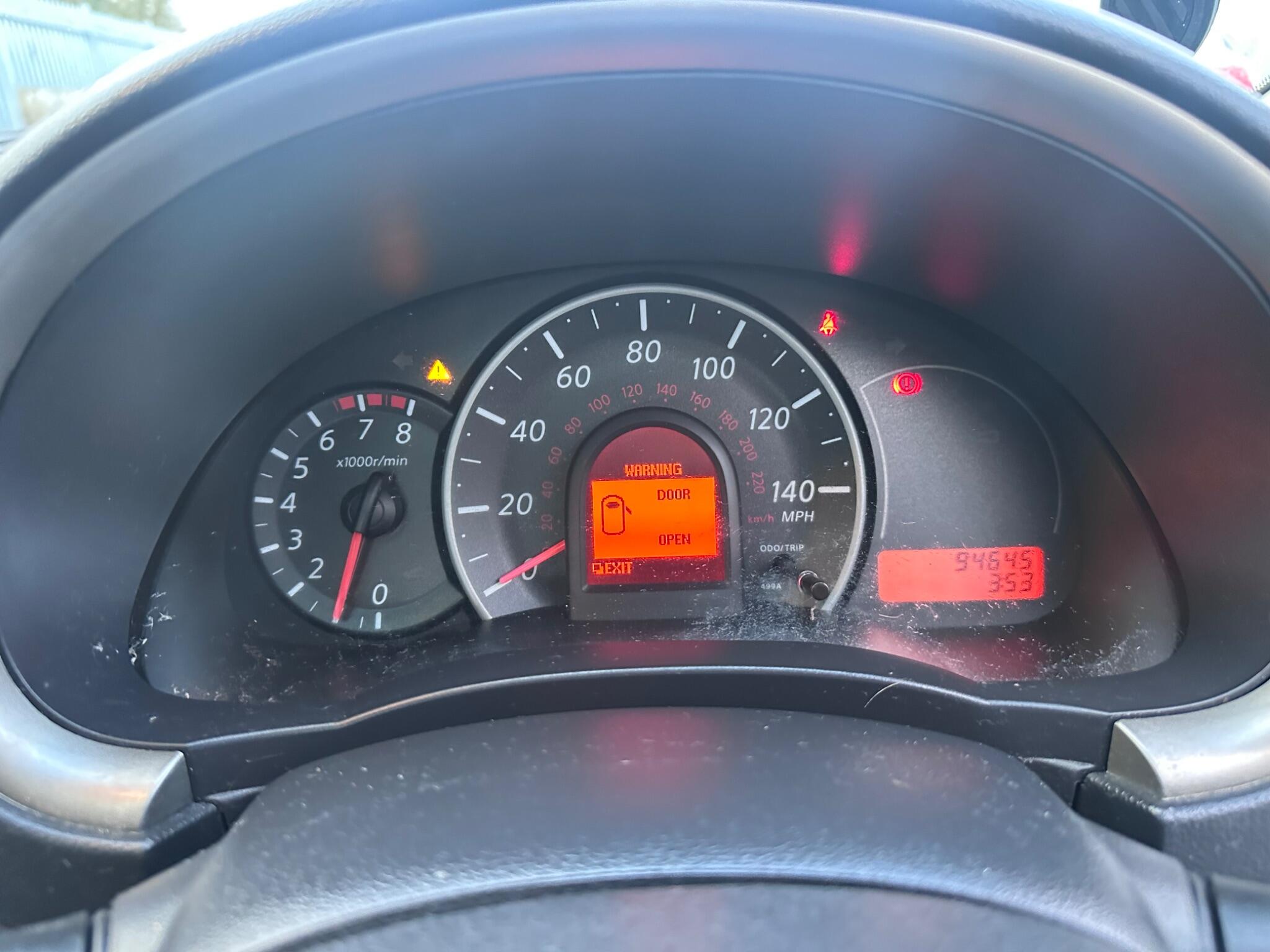 2012 Nissan Micra image 19