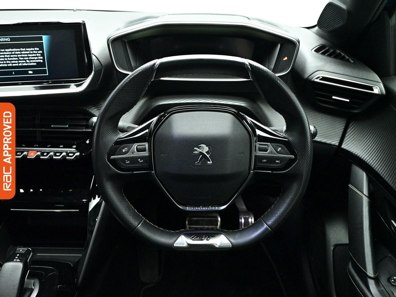 Peugeot E-208 view 10