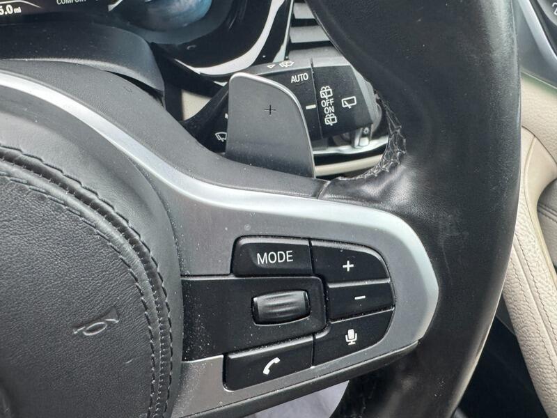 2017 BMW 5 Series image 47