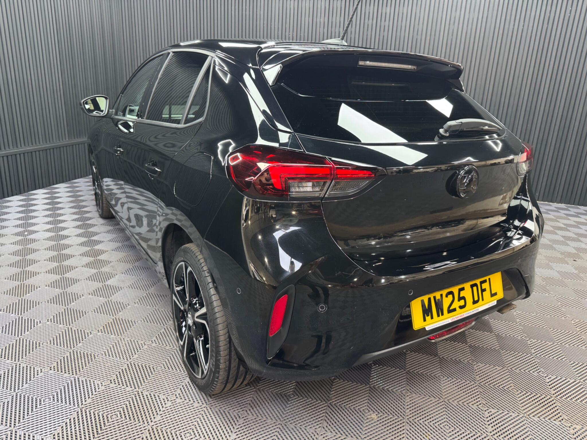 Vauxhall Corsa view 23