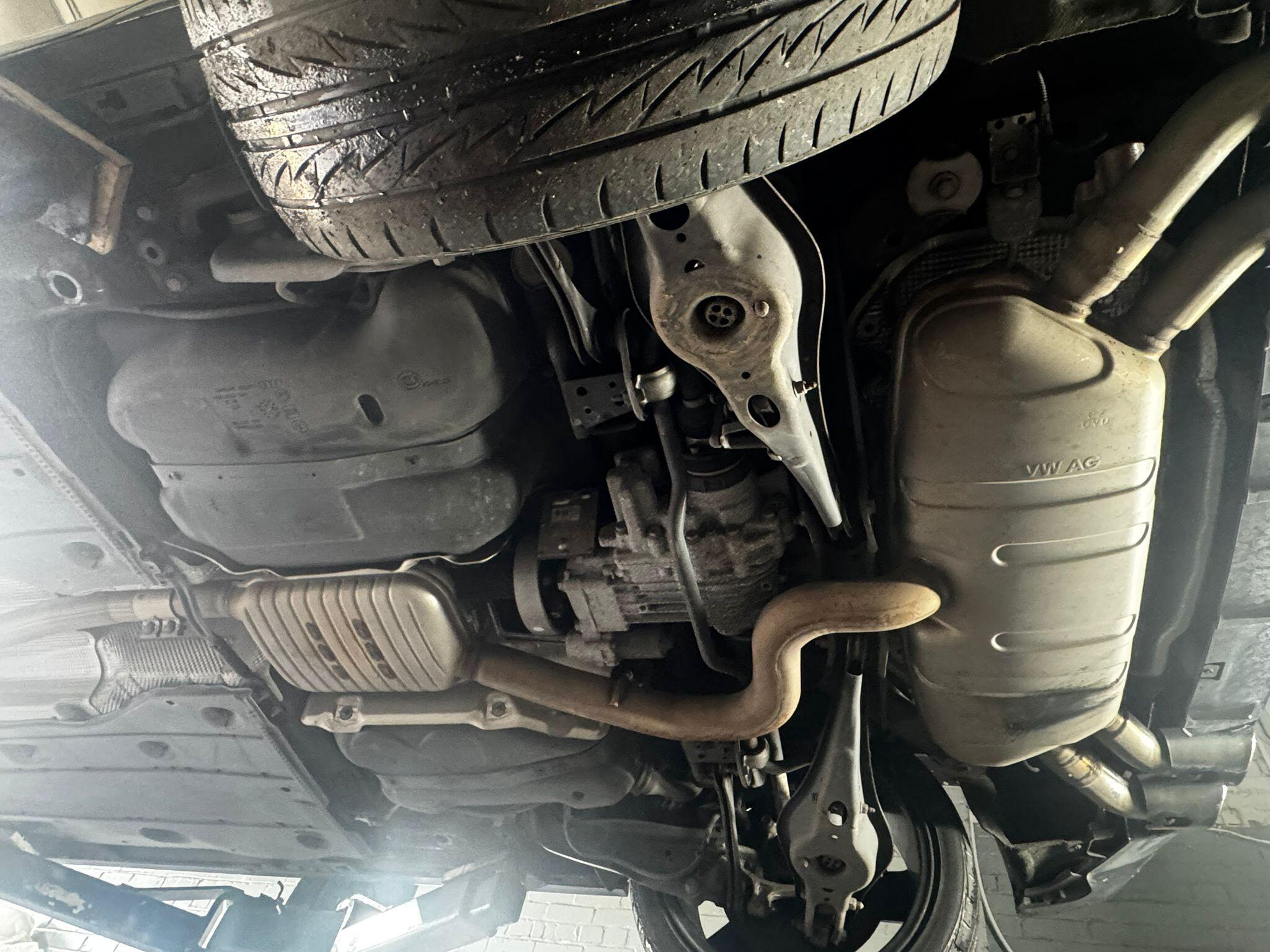 Volkswagen Golf view 63