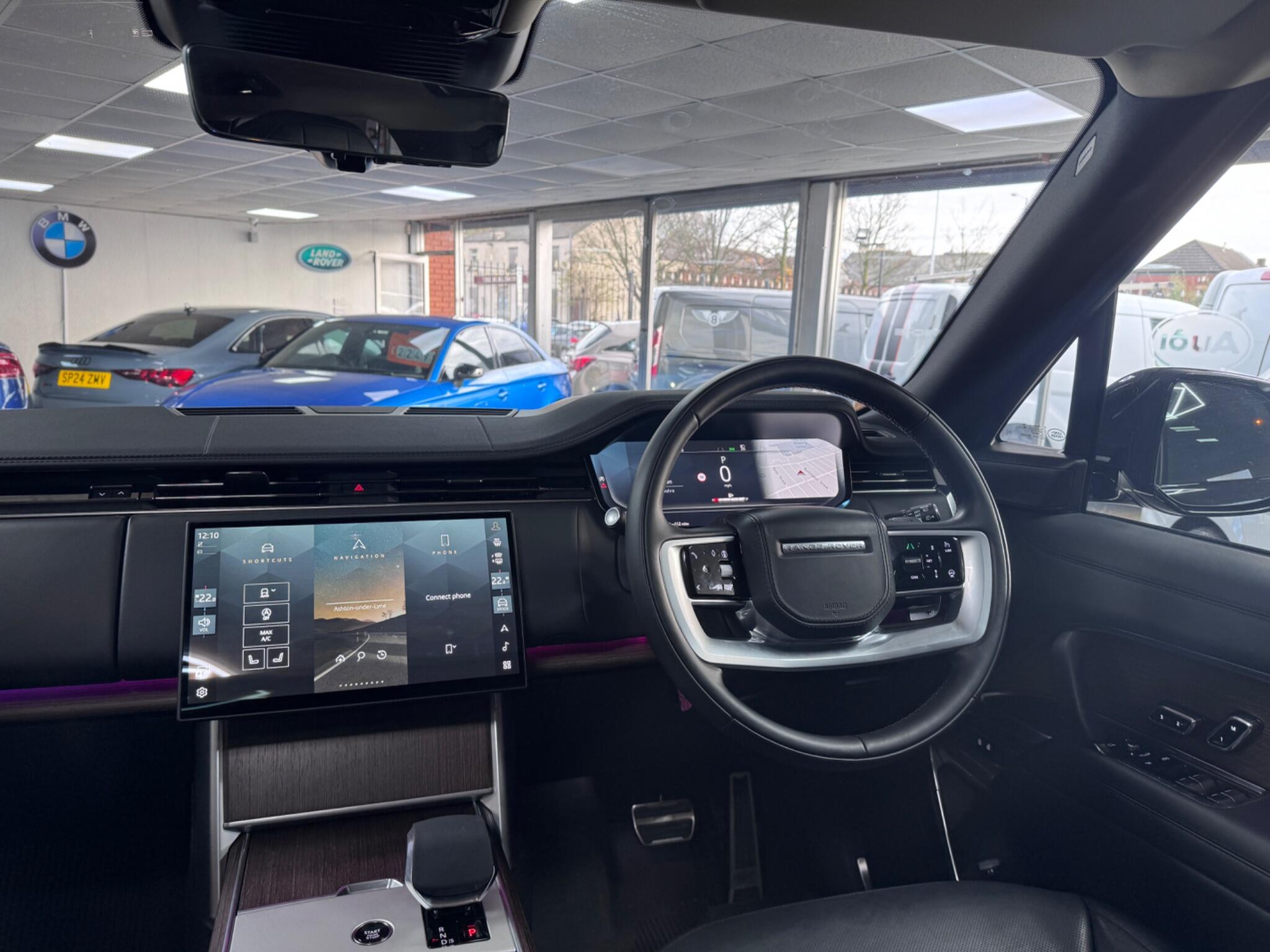 Land Rover Range Rover view 33