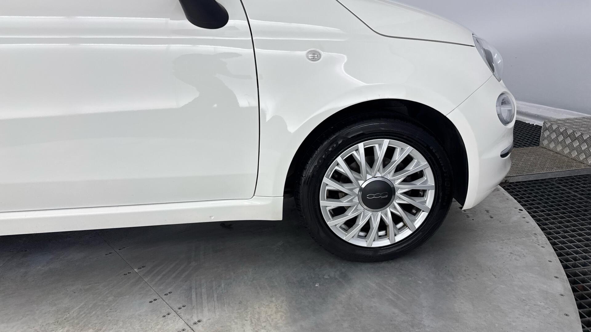 Fiat 500 view 21