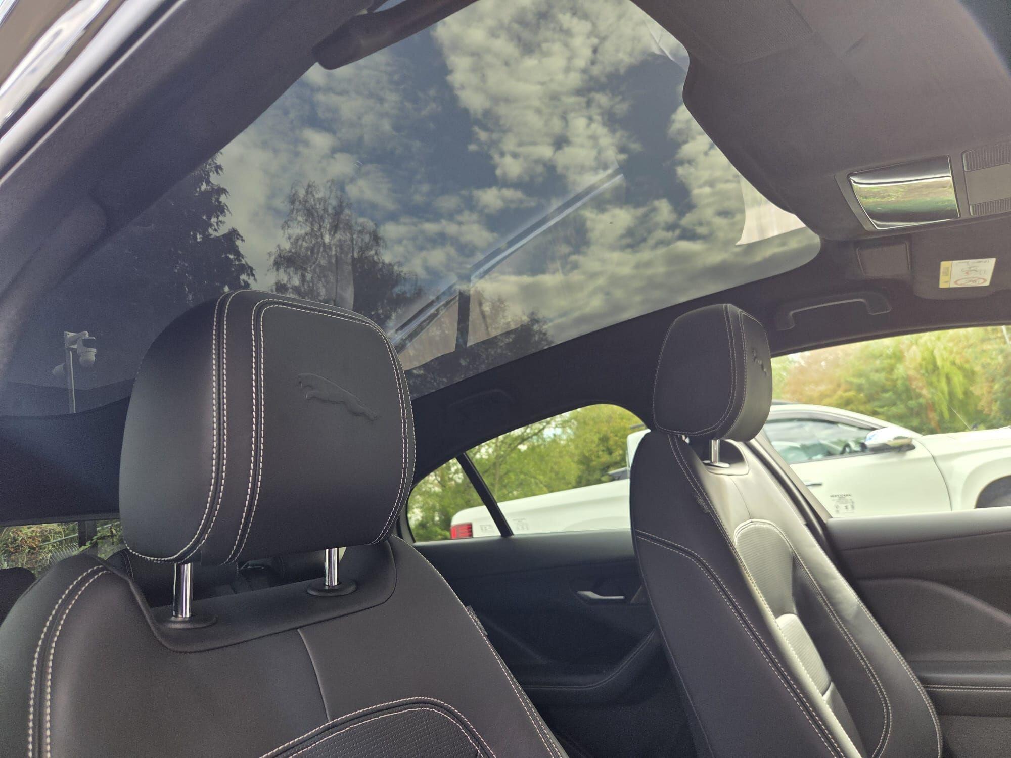 Jaguar I-Pace view 4