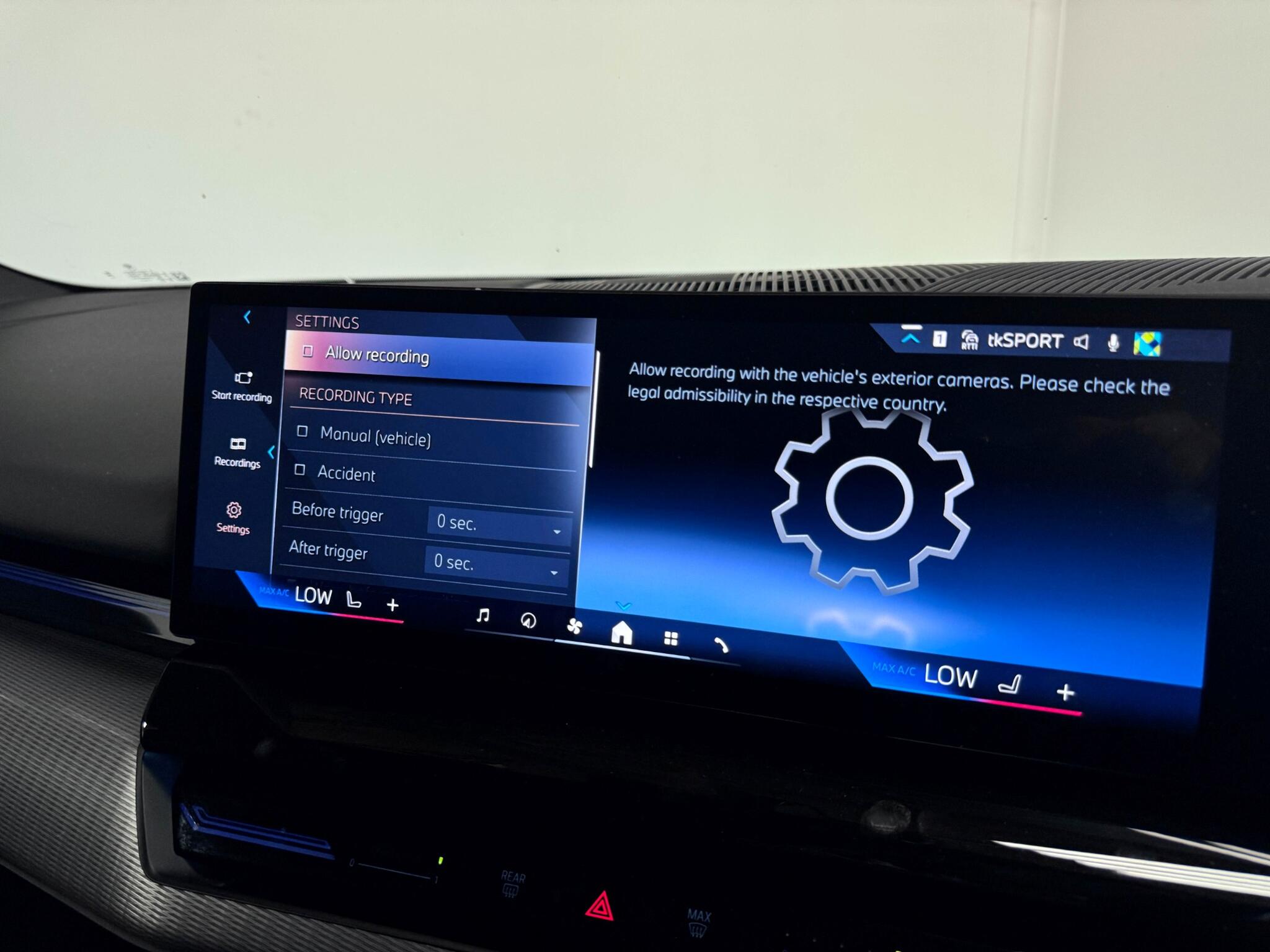 BMW 5 Series view 49