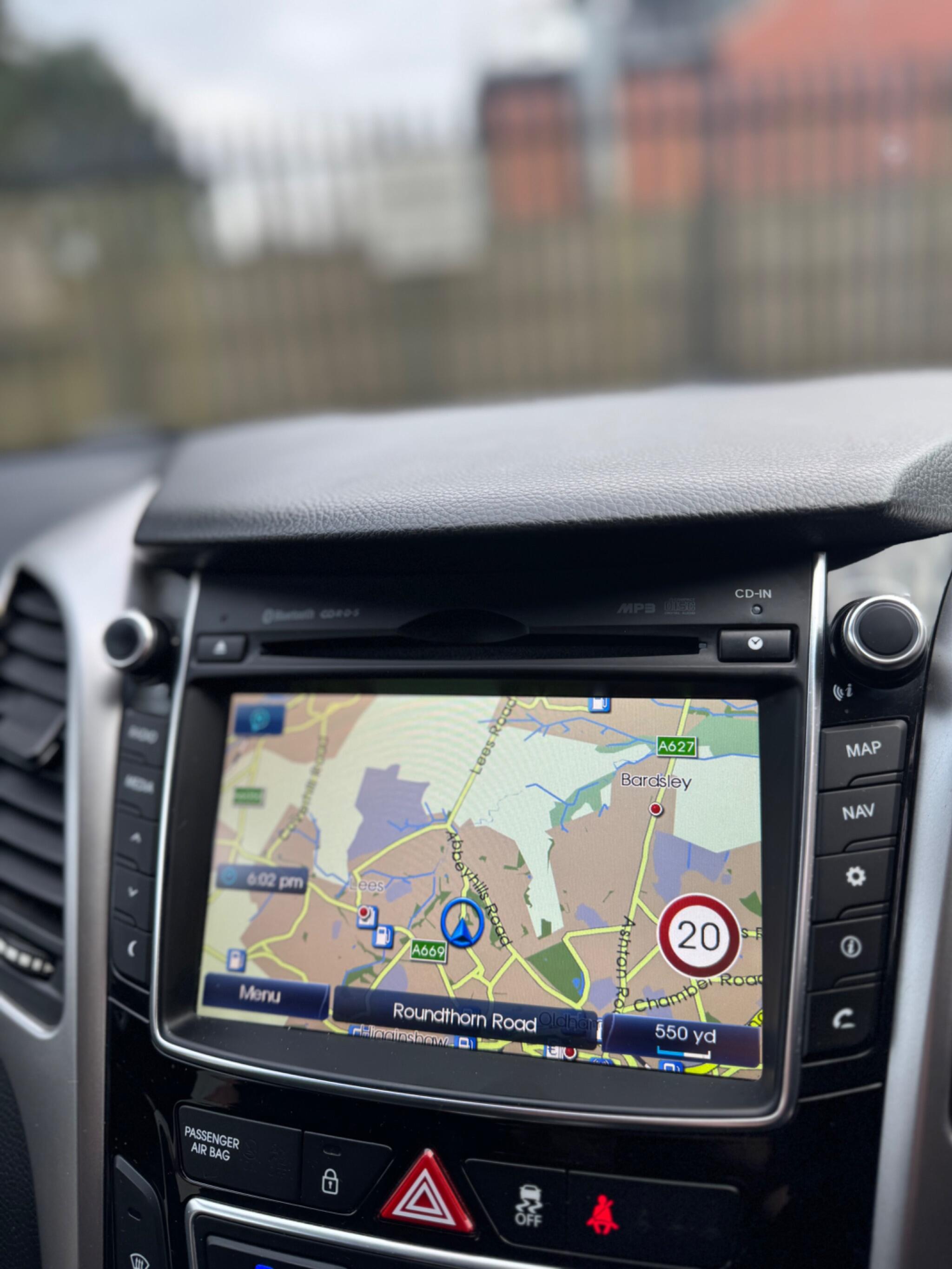 2016 Hyundai i30 1.6 CRDi Blue Drive SE Nav Euro 6 (s/s) 5dr image 54