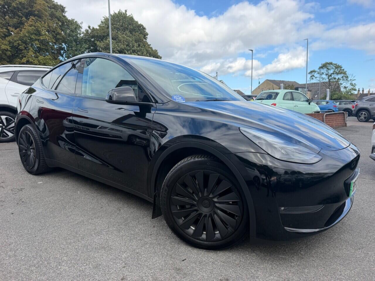 Tesla Model Y view 30