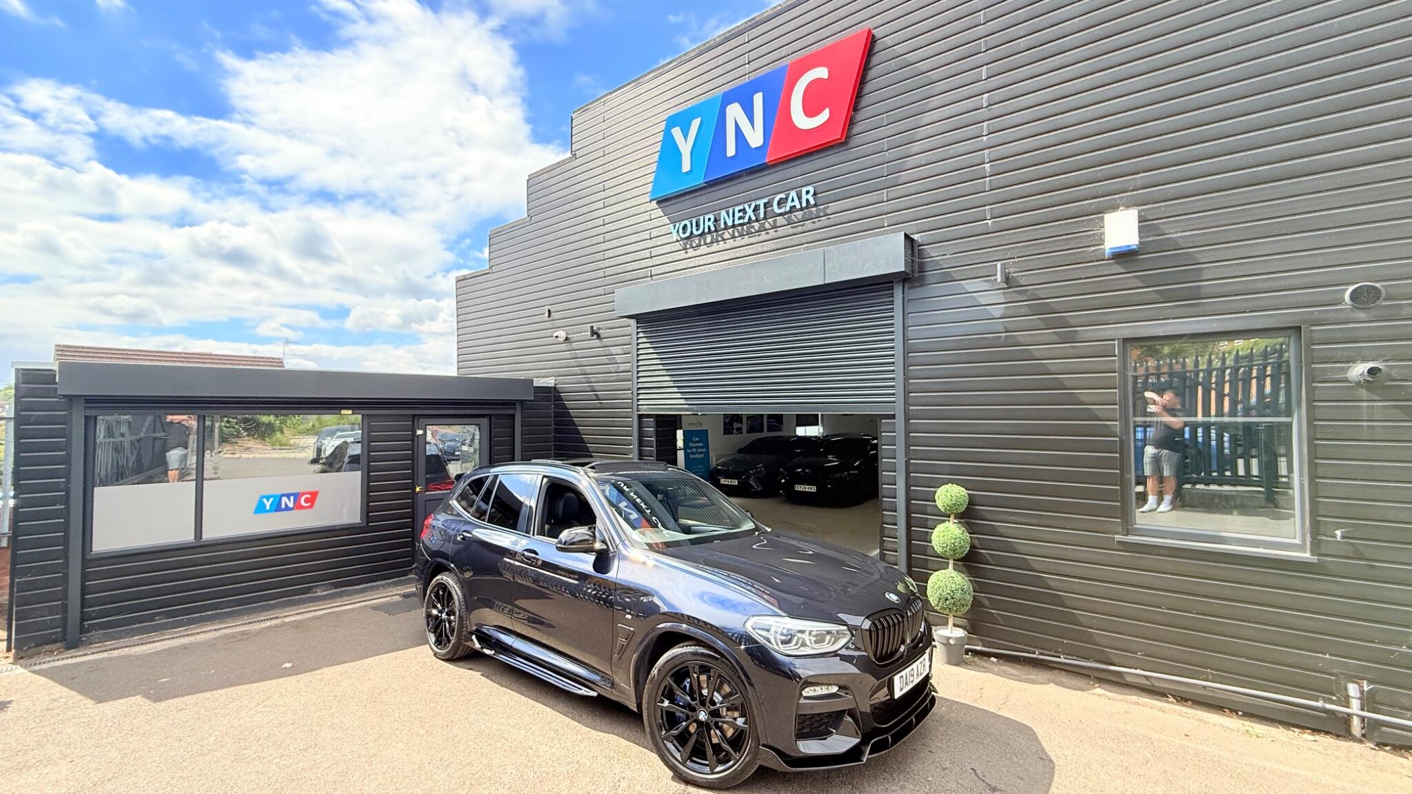 BMW X3 view 20