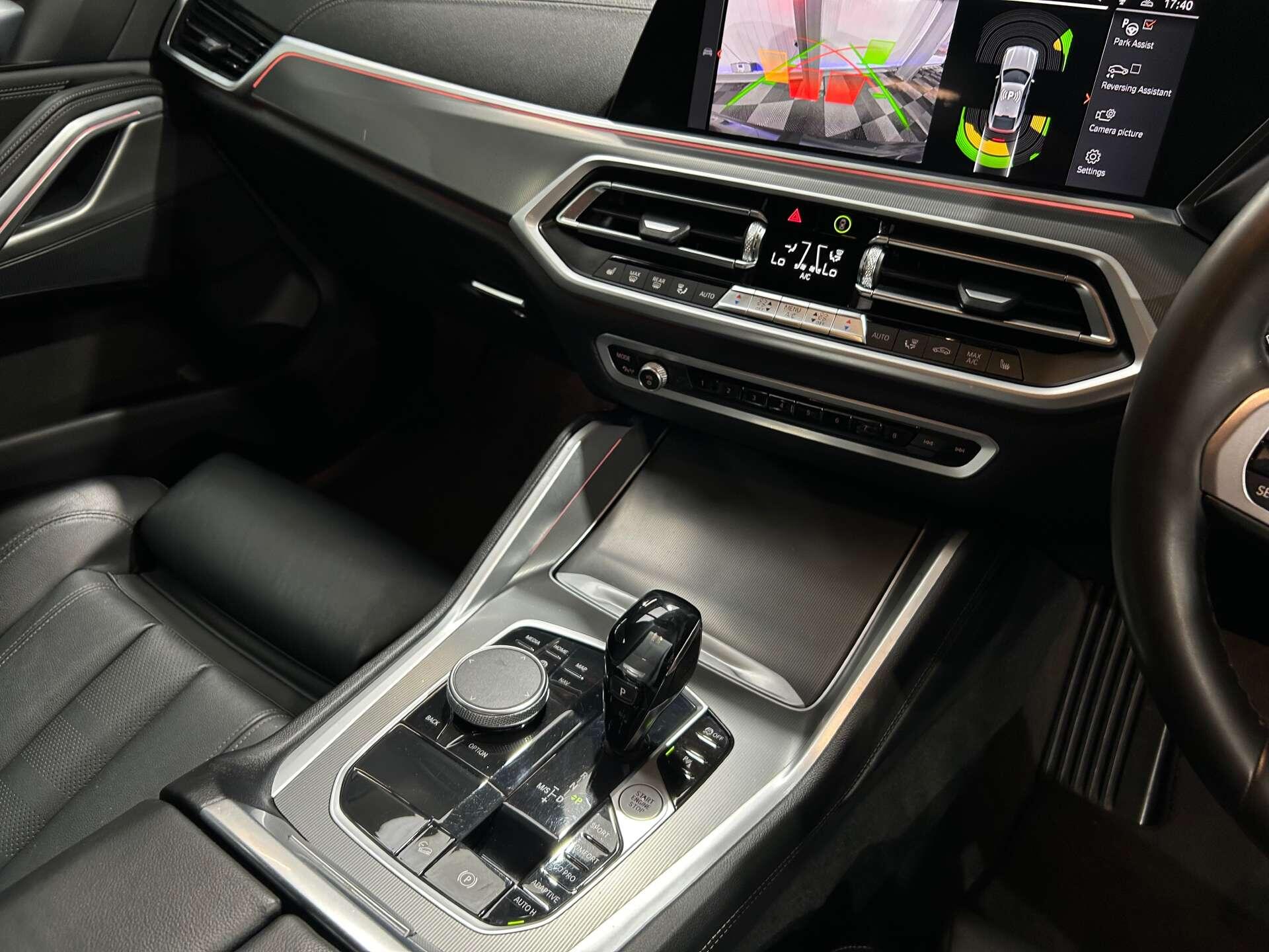 BMW X6 view 33
