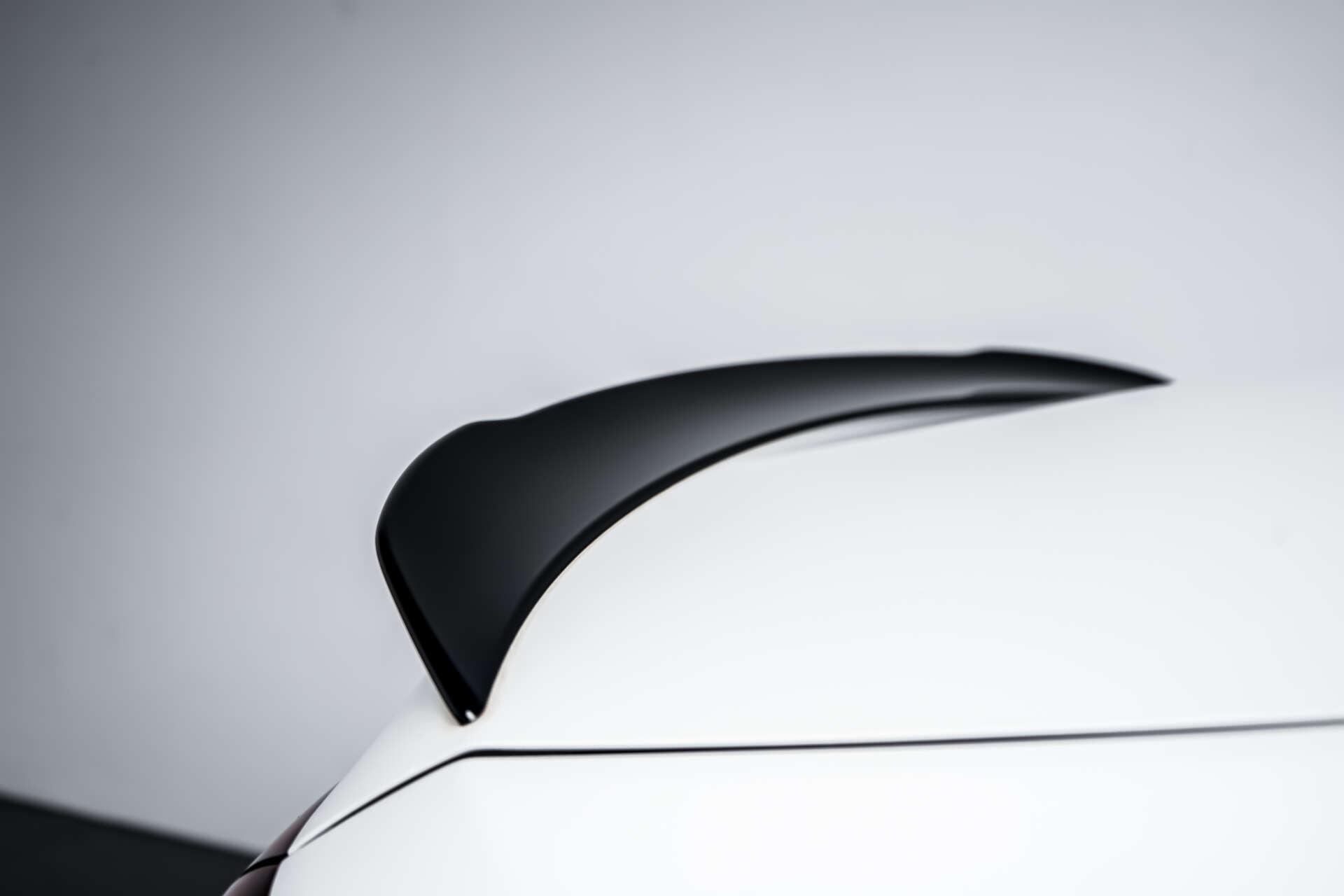Mercedes-Benz CLA view 13