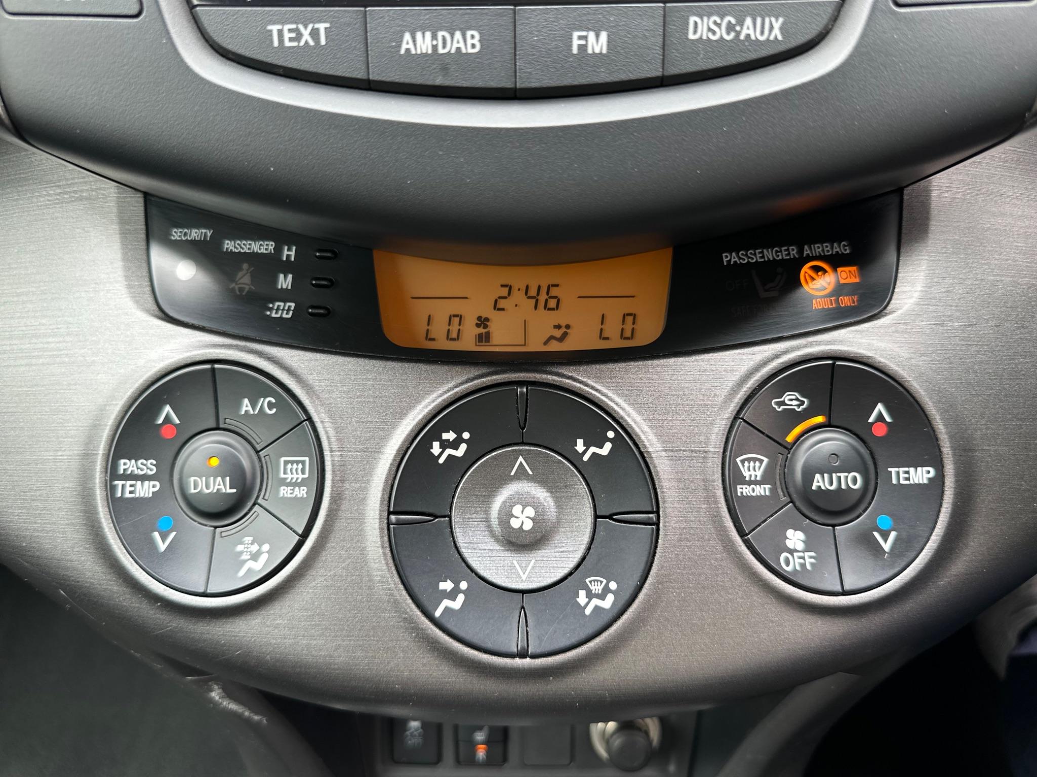 2010 Toyota RAV4 image 28
