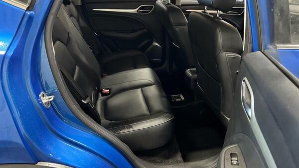 MG ZS view 10