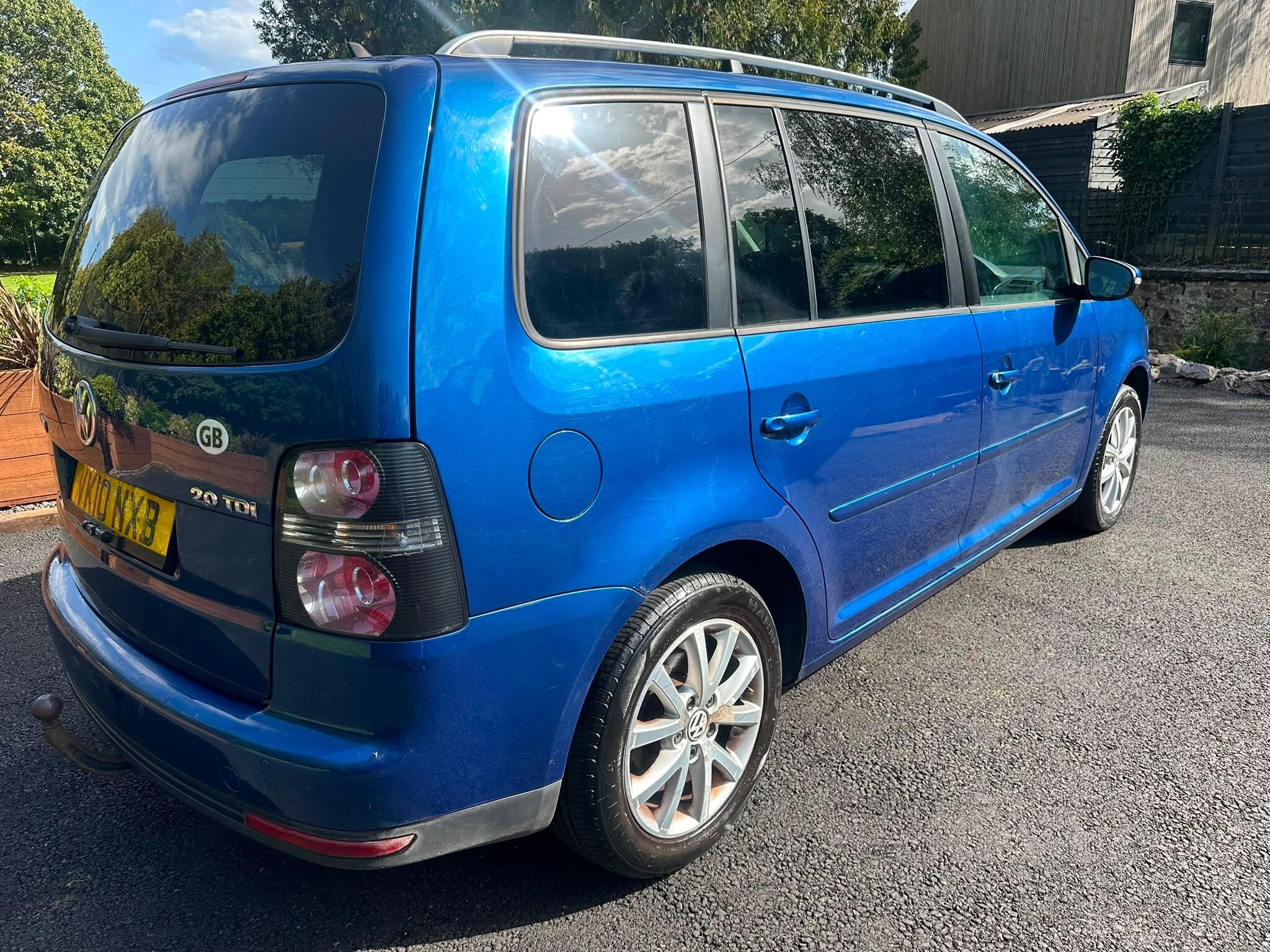 Volkswagen Touran view 14