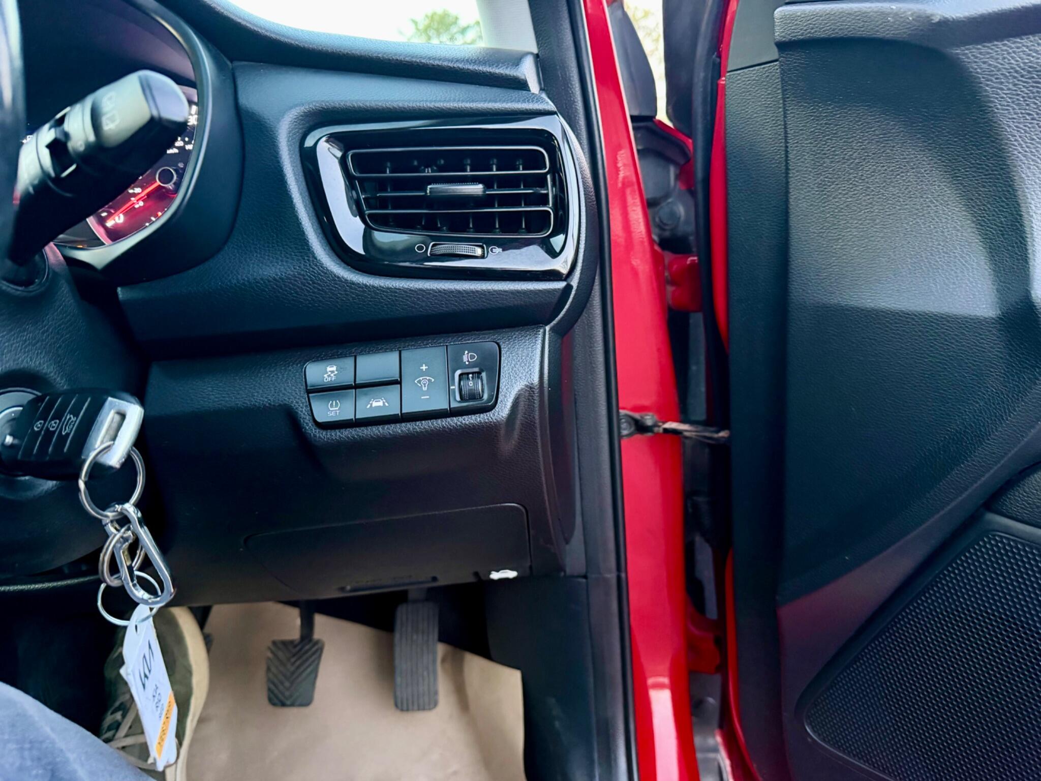 Kia Rio view 59
