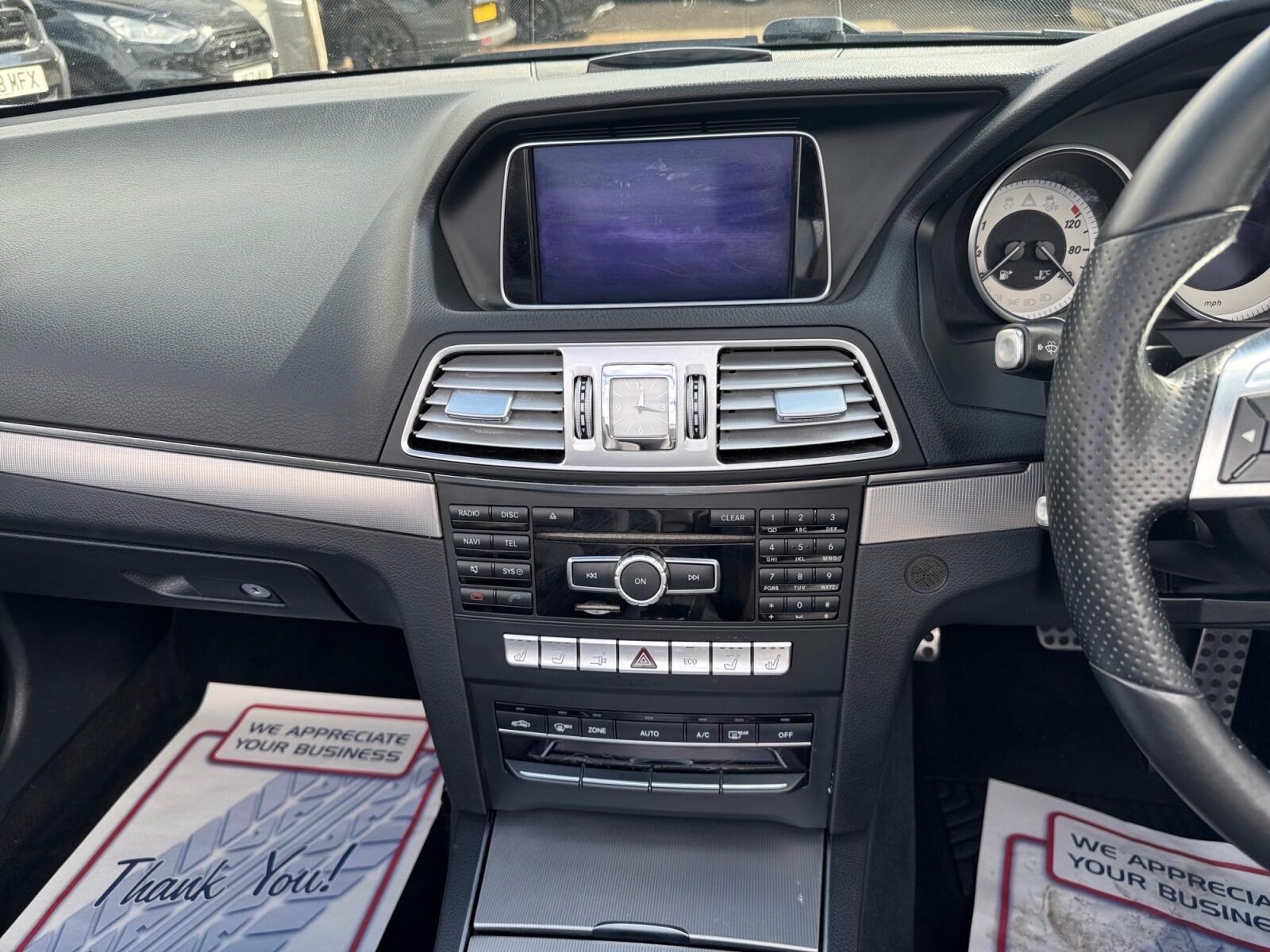 Mercedes-Benz E-Class view 29