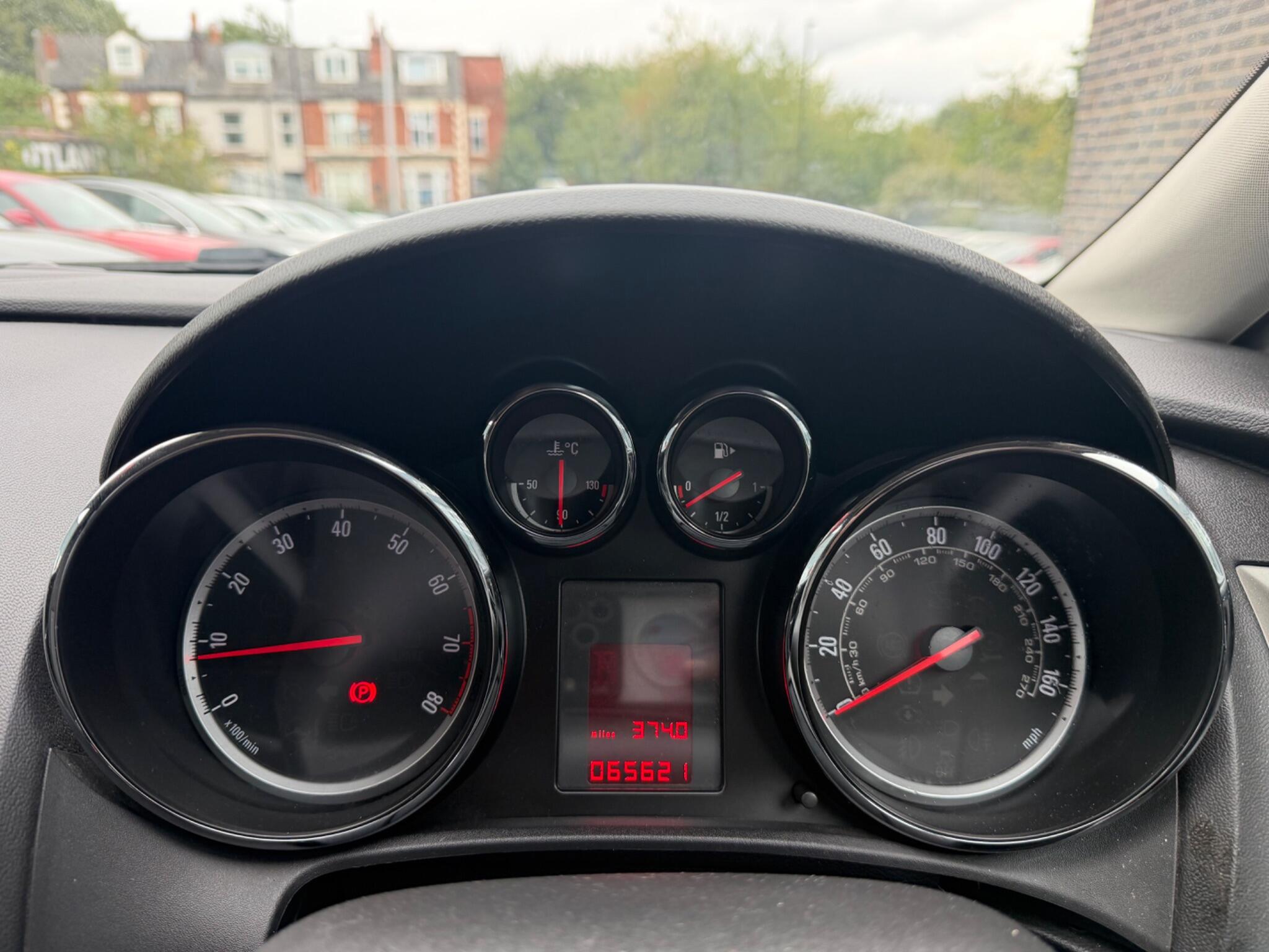 Vauxhall Astra view 38
