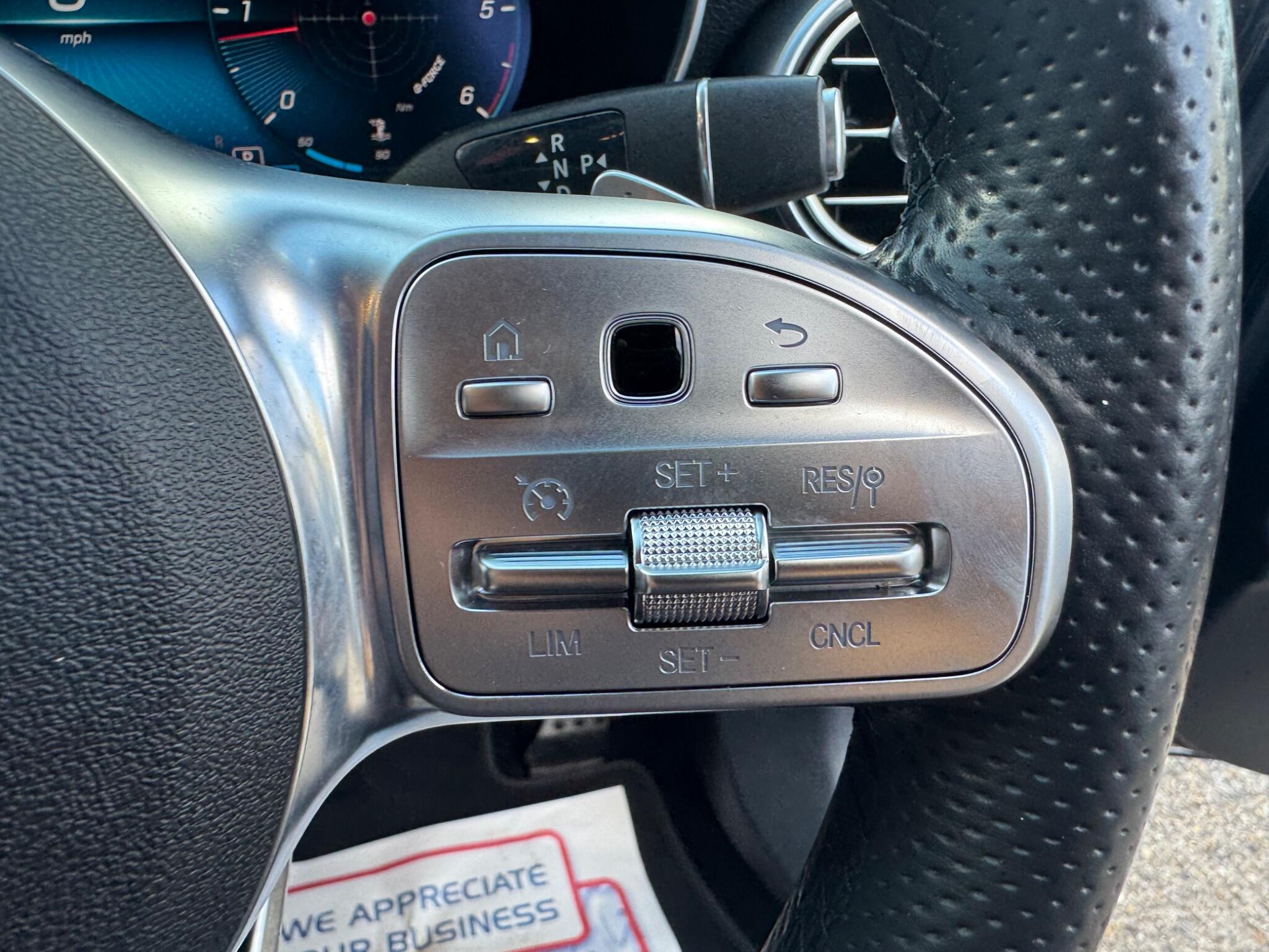 Mercedes-Benz C Class view 22