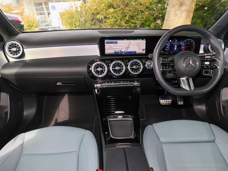 Mercedes-Benz A-Class view 3