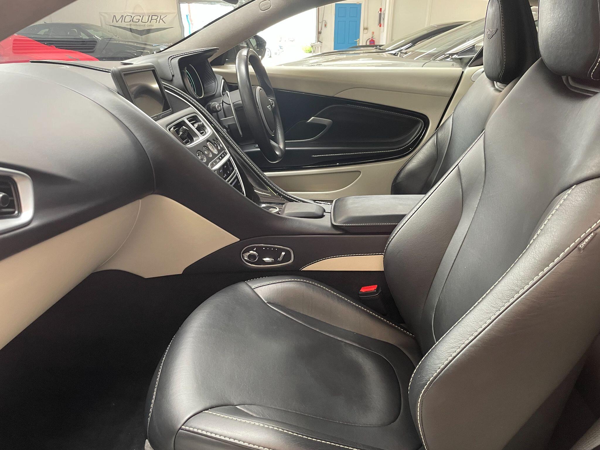 Aston Martin DB11 view 12