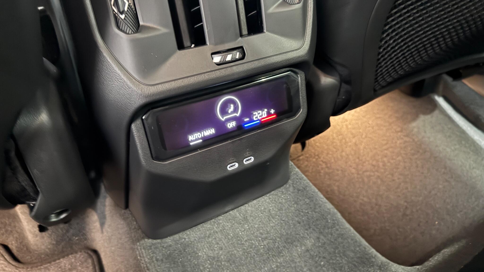 BMW X3 view 15