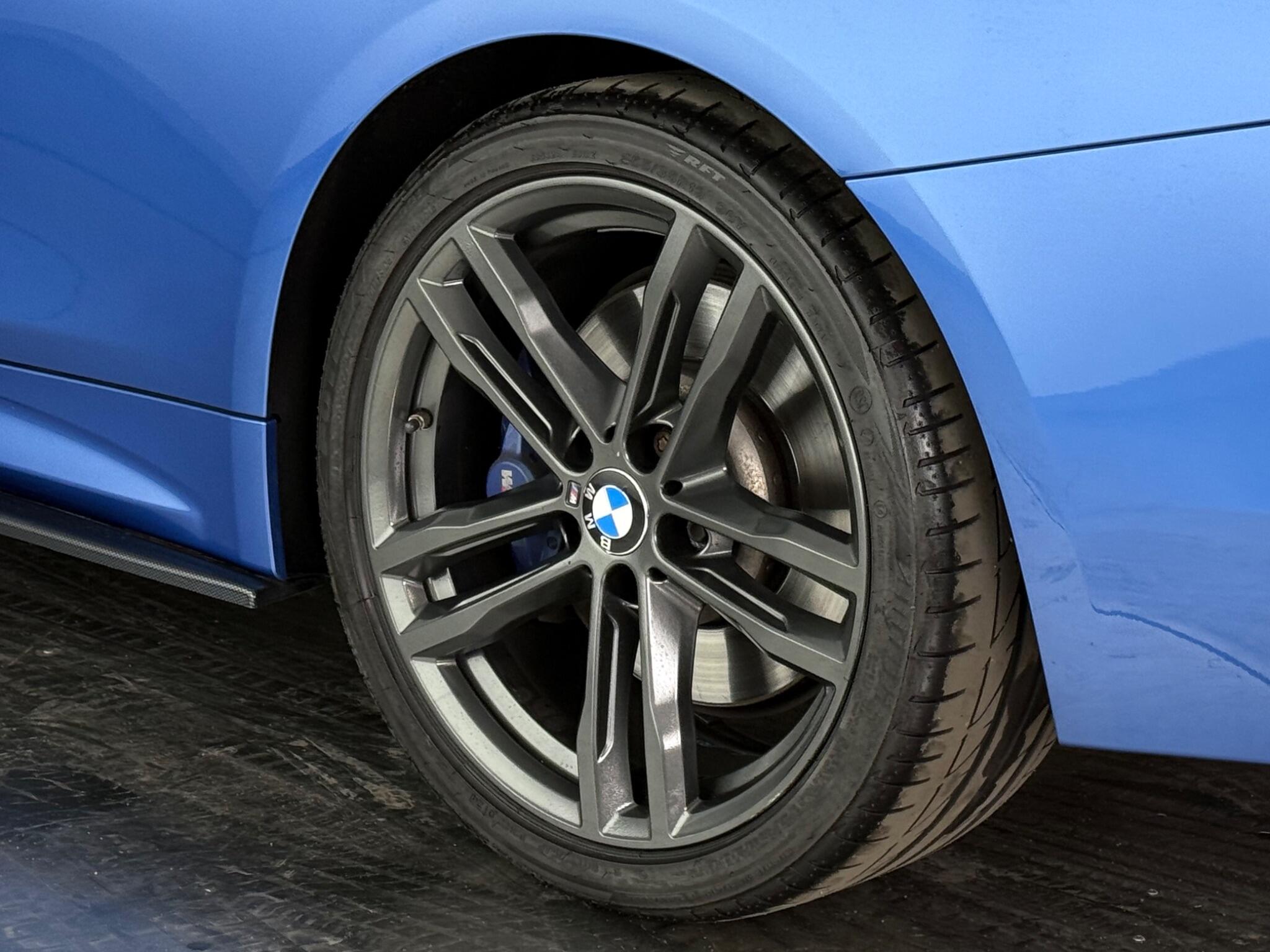 BMW 4 Series view 10
