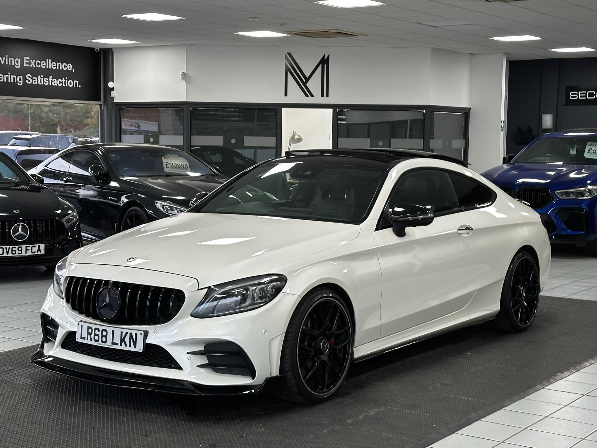 Mercedes-Benz C-Class view 8
