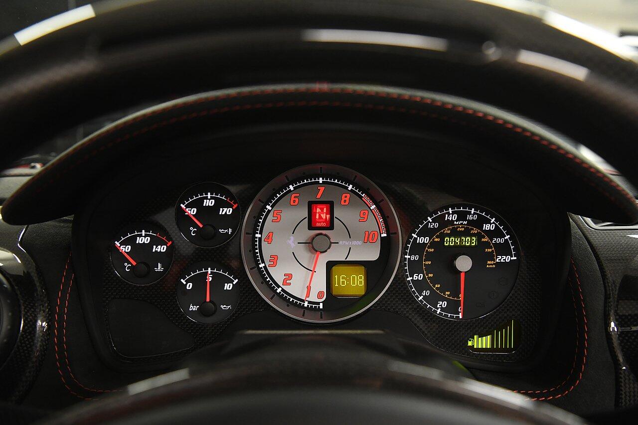 Ferrari F430 view 23