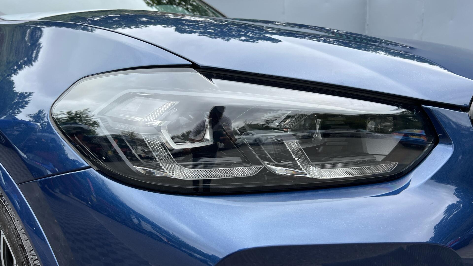 BMW X3 view 23