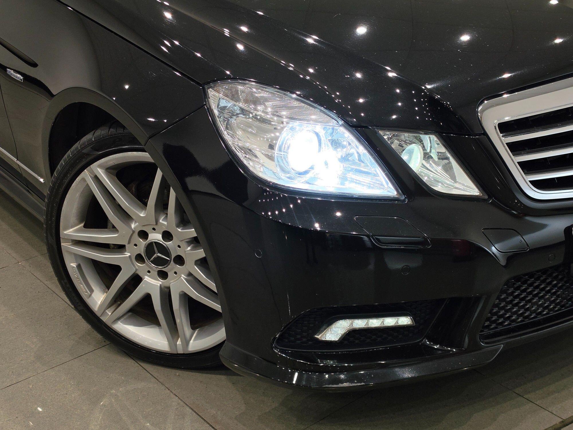 Mercedes-Benz E-Class view 79