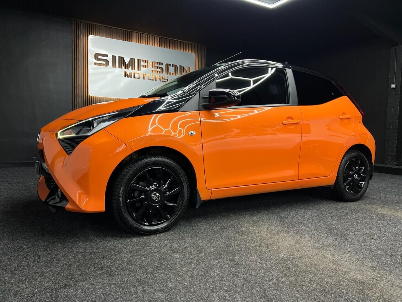 Toyota Aygo view 3